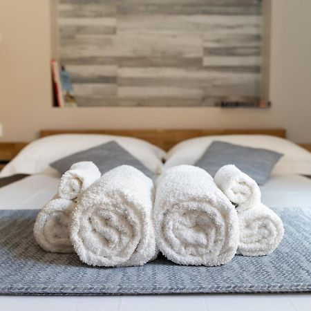 Vittoria Rooms Quartu SantʼElena Екстериор снимка