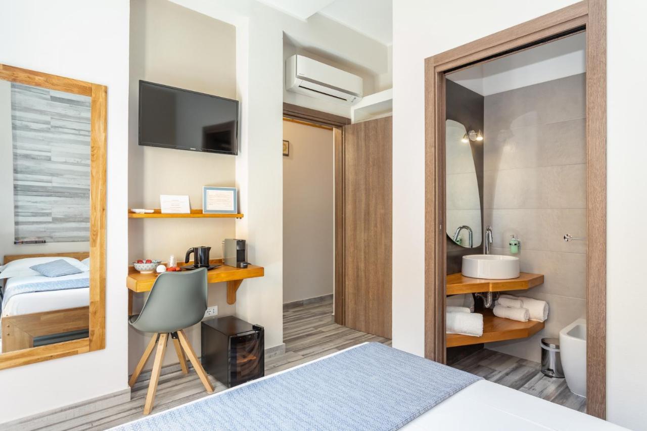 Vittoria Rooms Quartu SantʼElena Екстериор снимка