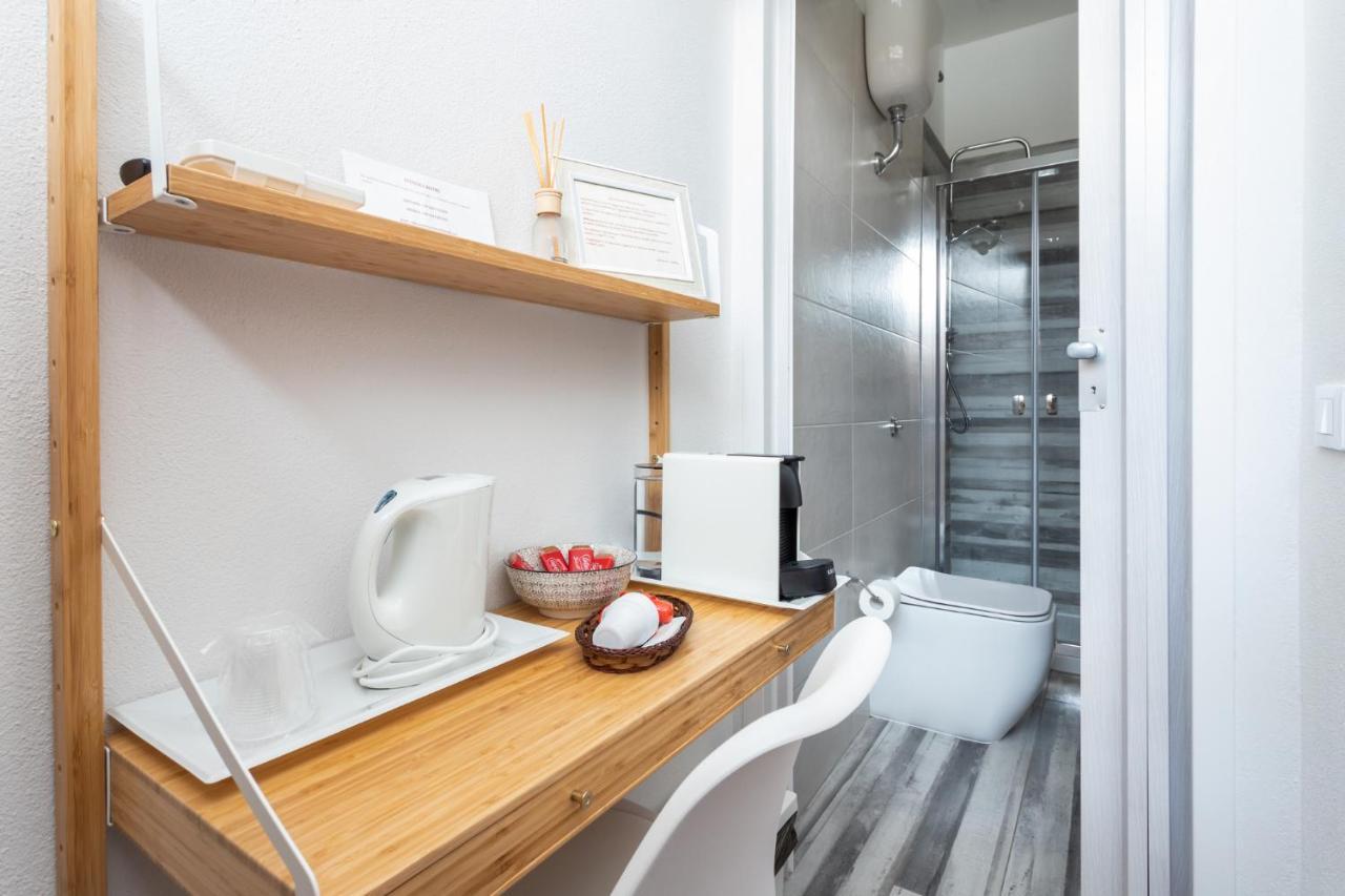 Vittoria Rooms Quartu SantʼElena Екстериор снимка