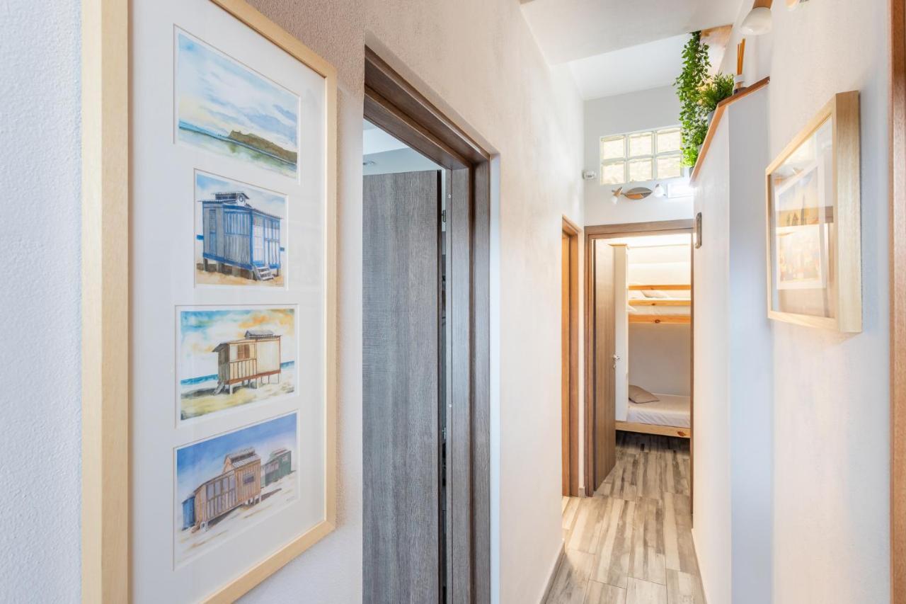 Vittoria Rooms Quartu SantʼElena Екстериор снимка
